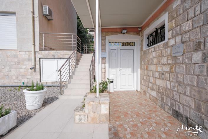 Image No.17-Un hôtel de 33 chambres à vendre à Budva