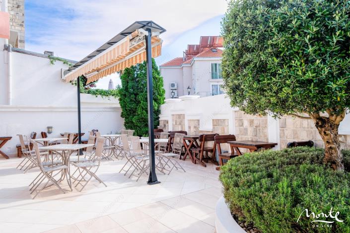 Image No.18-Un hôtel de 33 chambres à vendre à Budva