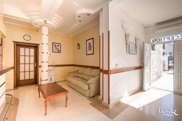 Image No.22-Un hôtel de 33 chambres à vendre à Budva