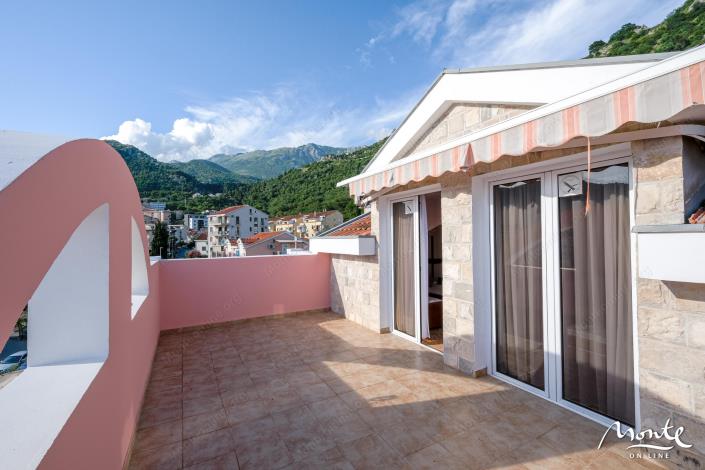 Image No.33-Un hôtel de 33 chambres à vendre à Budva