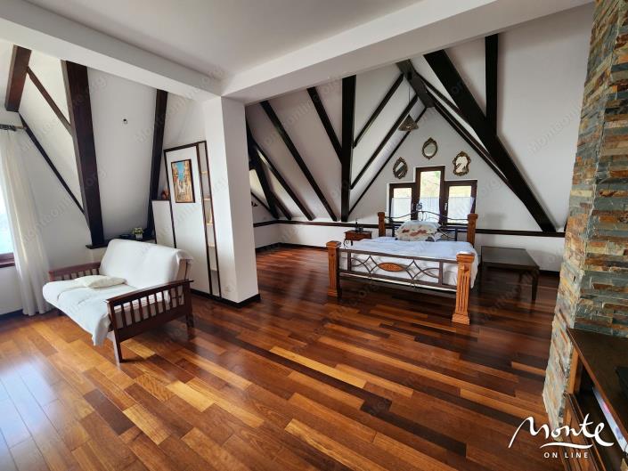 Image No.7-Villa de 6 chambres à vendre à Sveti Stefan