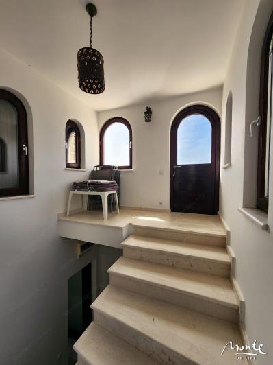 Image No.32-Villa de 6 chambres à vendre à Sveti Stefan