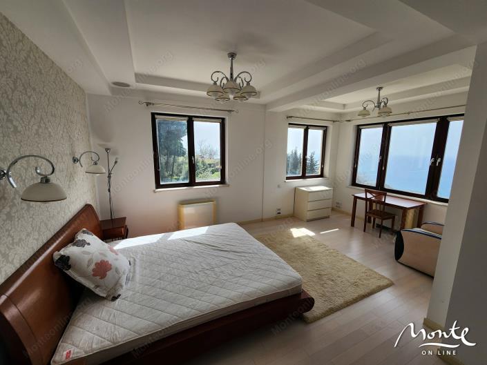 Image No.42-Villa de 6 chambres à vendre à Sveti Stefan