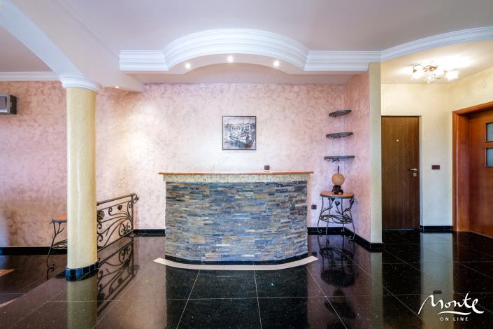 Image No.4-Villa de 7 chambres à vendre à Petrovac