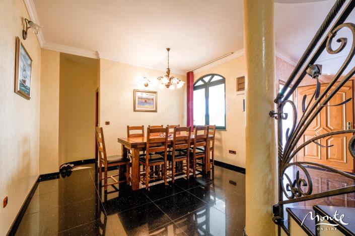 Image No.7-Villa de 7 chambres à vendre à Petrovac