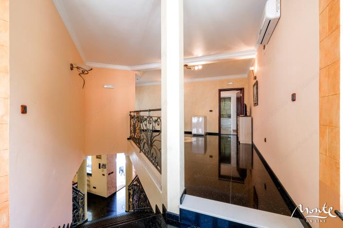 Image No.16-Villa de 7 chambres à vendre à Petrovac