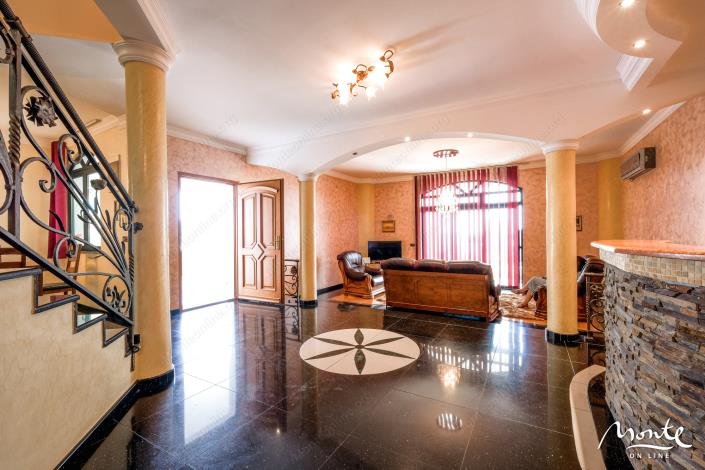 Image No.15-Villa de 7 chambres à vendre à Petrovac