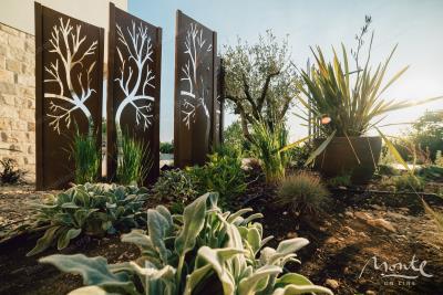 unikalnye-novye-villy-so-stilnym-dizajnom-i-panoramnymi-vidami_11