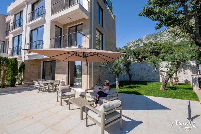 Image No.33-4 Bed Townhouse for sale