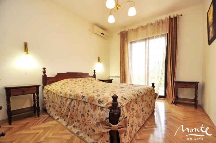 Image No.11-5 Bed House for sale