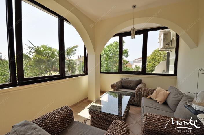 Image No.12-5 Bed House for sale