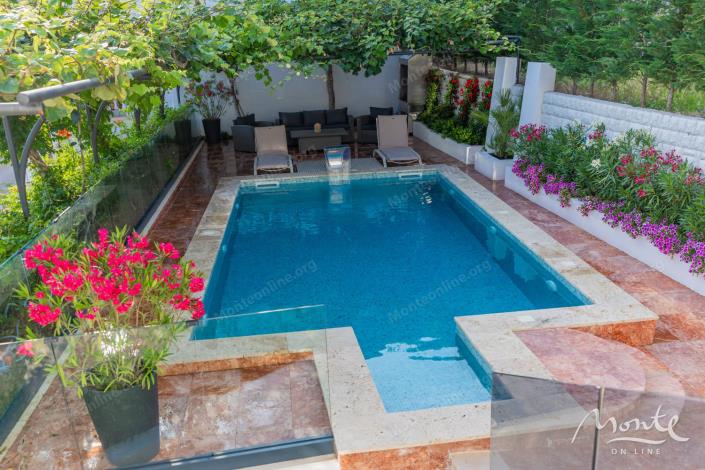 Image No.7-Villa de 6 chambres à vendre à Budva