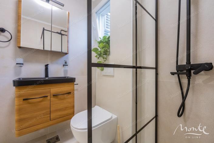 Image No.24-Villa de 6 chambres à vendre à Budva