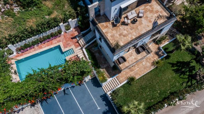 Image No.29-Villa de 6 chambres à vendre à Budva