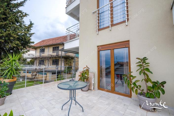 Image No.23-2 Bed Flat for sale