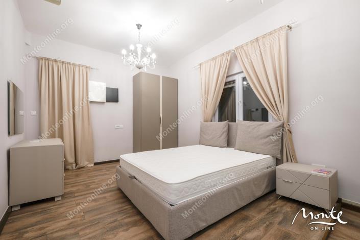 Image No.11-Maison de 5 chambres à vendre à Tivat