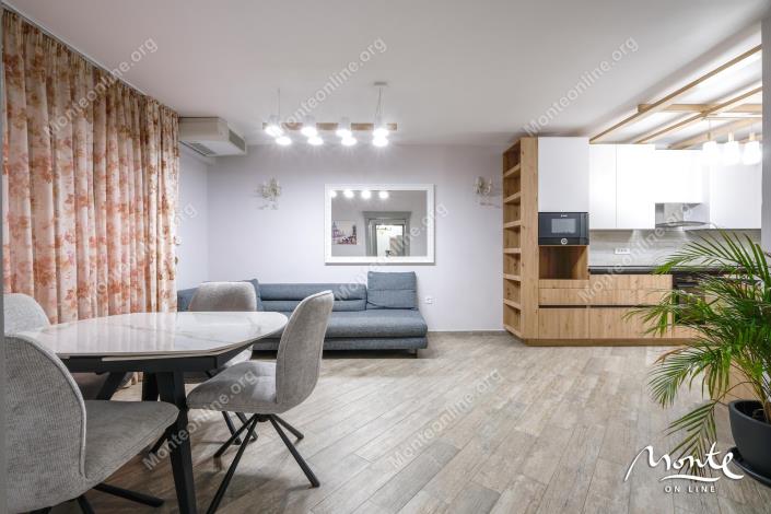 Image No.14-Maison de 5 chambres à vendre à Tivat