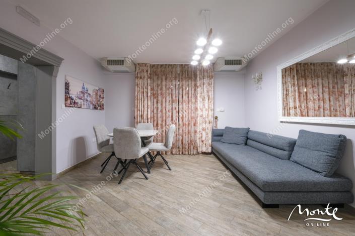 Image No.17-Maison de 5 chambres à vendre à Tivat