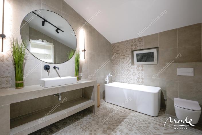 Image No.21-Maison de 5 chambres à vendre à Tivat