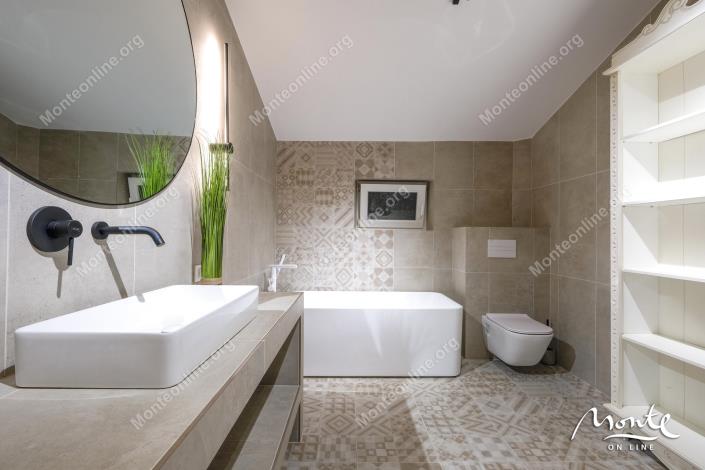 Image No.22-Maison de 5 chambres à vendre à Tivat