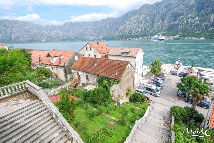 Image No.34-3 Bed Townhouse for sale