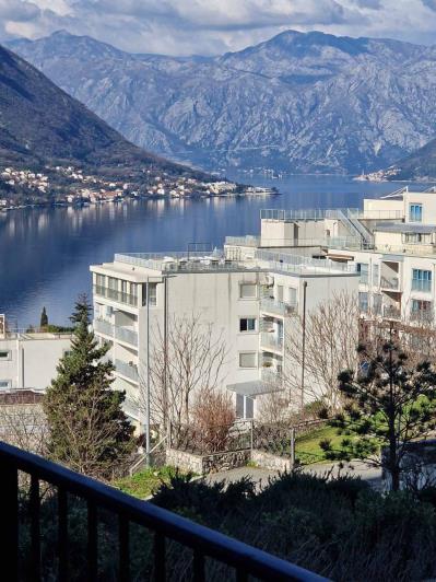 Image No.16-2 Bed Flat for sale