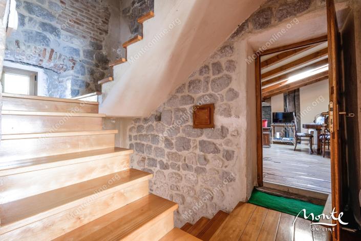 Image No.31-6 Bed Villa for sale