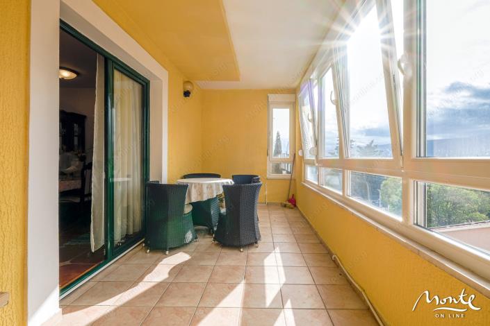 Image No.12-1 Bed Flat for sale