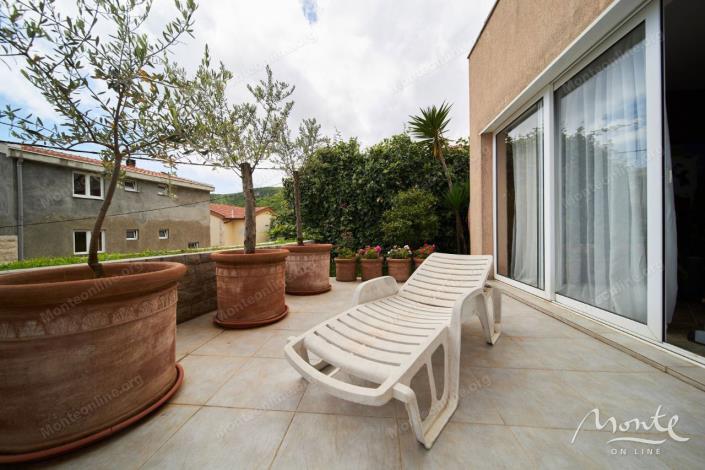 Image No.18-Villa de 4 chambres à vendre à Becici