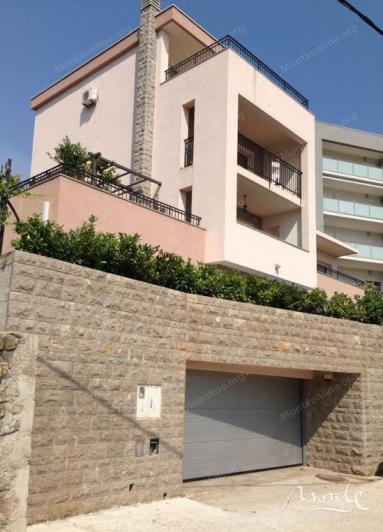 Image No.19-Villa de 4 chambres à vendre à Becici