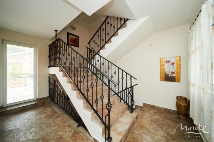 Image No.23-Villa de 4 chambres à vendre à Becici