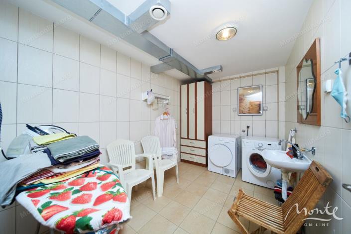 Image No.26-Villa de 4 chambres à vendre à Becici