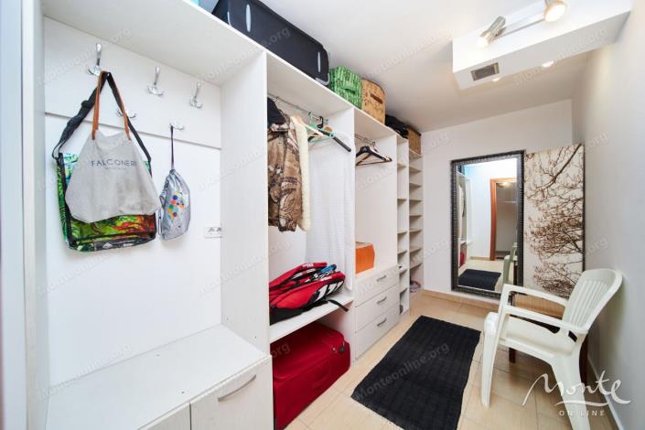 Image No.28-Villa de 4 chambres à vendre à Becici