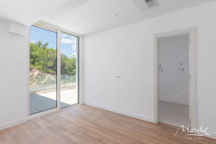 Image No.27-Villa de 5 chambres à vendre à Tivat