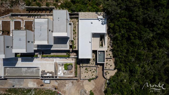 Image No.34-Villa de 5 chambres à vendre à Tivat