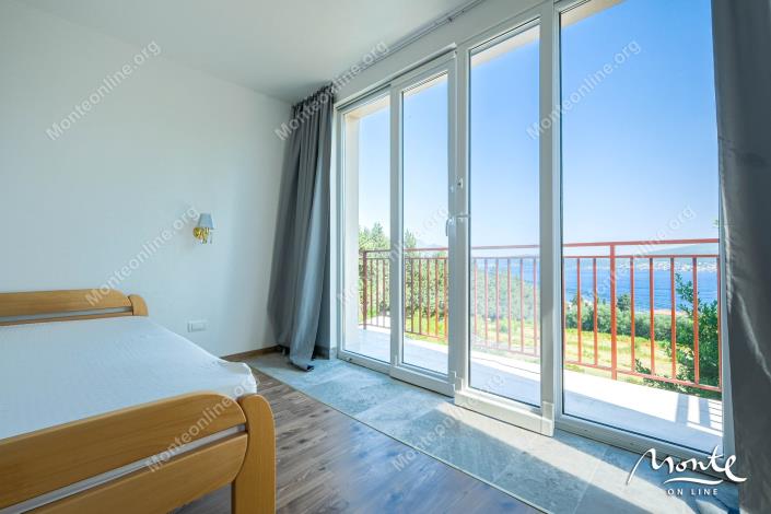 Image No.27-Maison de 3 chambres à vendre à Ðenovici