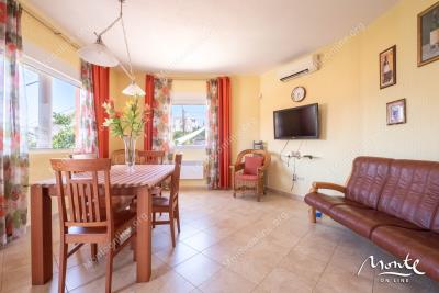 Dom-3sp-Krasici-Tivat-11