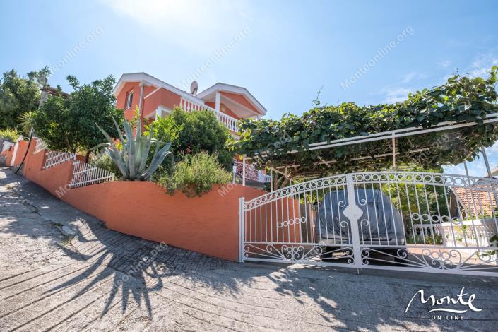 Image No.25-Maison de 3 chambres à vendre à Tivat