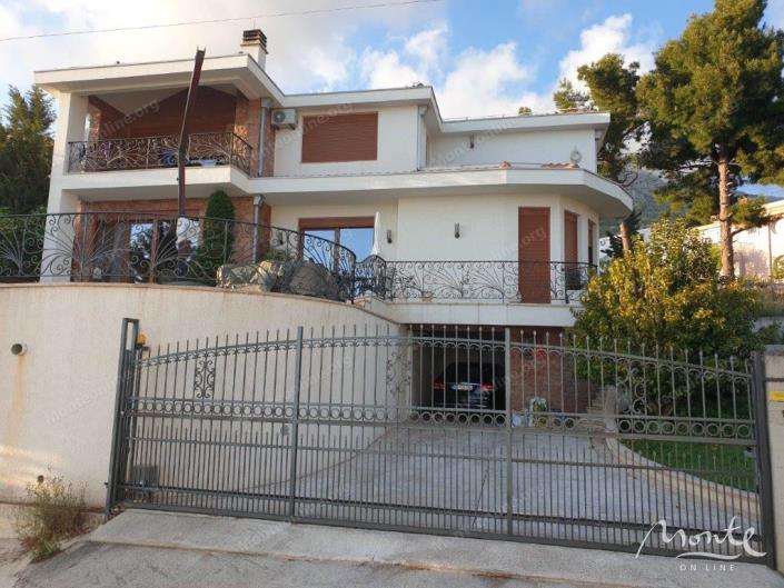 Image No.5-Maison de 3 chambres à vendre à Susanj