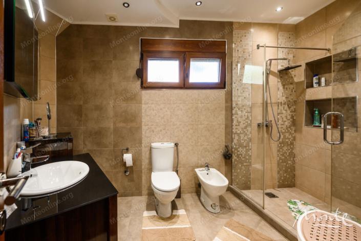 Image No.32-Maison de 3 chambres à vendre à Susanj