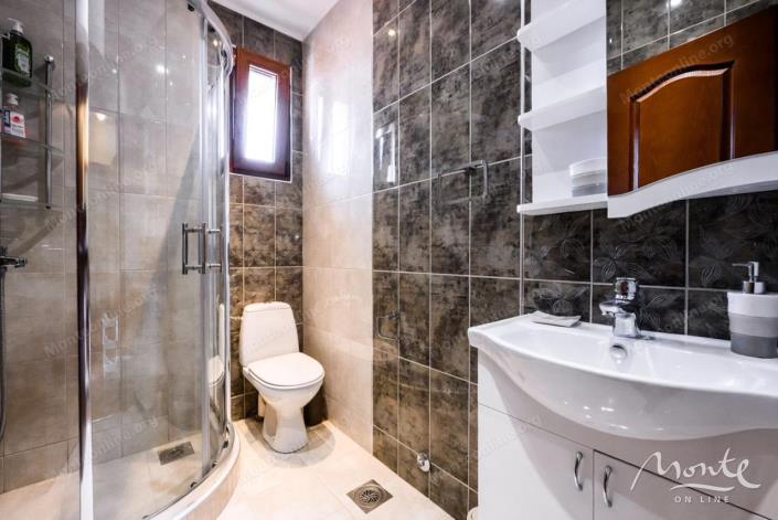 Image No.34-Maison de 3 chambres à vendre à Susanj