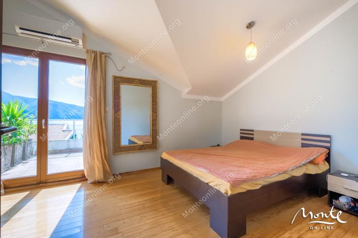 Image No.12-3 Bed Apartment for sale