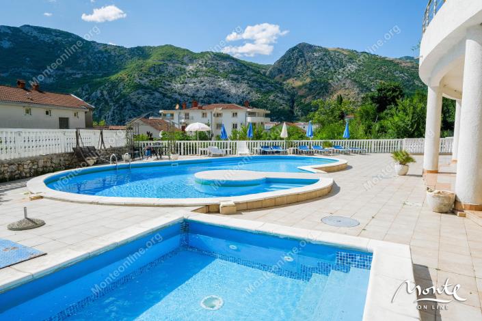 Image No.17-3 Bed Apartment for sale