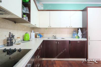 prostornaya-kvartira-s-2-spalnyami-v-dobrote-pochti-pervaya-liniya-u-morya_13