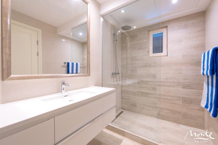 Image No.8-Appartement de 2 chambres à vendre à Tivat