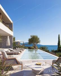 roskoshnye-golf-taunhausy-v-lushticza-bej-the-peaks-s-vidom-na-adriatiku_03