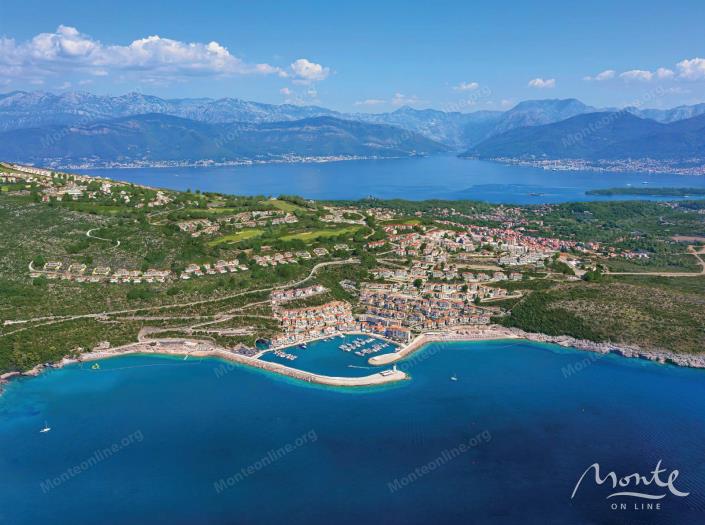 Image No.17-3 Bed Townhouse for sale