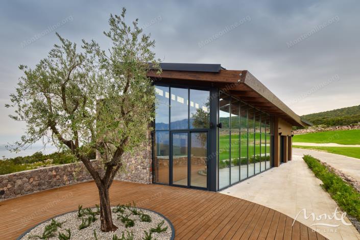 Image No.18-3 Bed Townhouse for sale