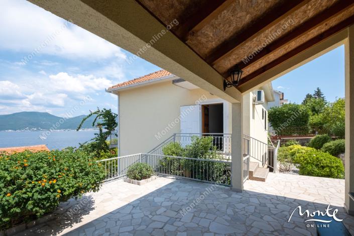 Image No.10-Maison de 3 chambres à vendre à Tivat