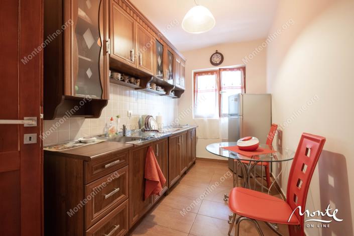 Image No.12-Maison de 3 chambres à vendre à Tivat